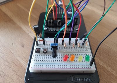 Capacitor Charging with micro:bit (MakeCode Python)